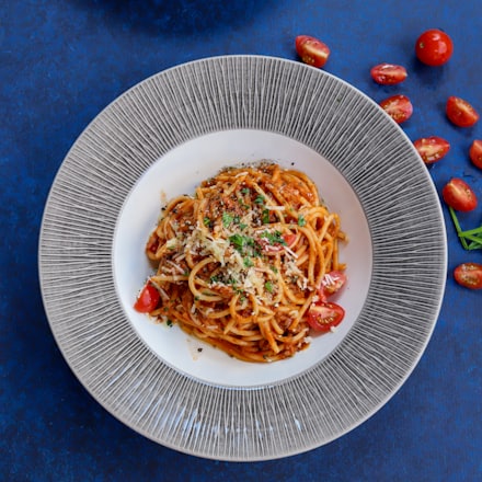 Tomato basil spaghetti